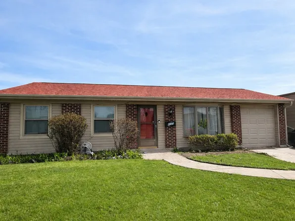 8045 Northway Dr, Hanover Park, IL 60133