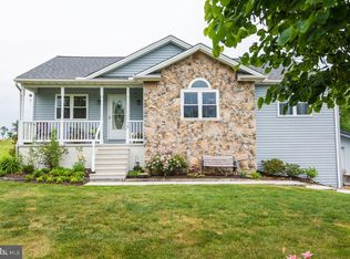 70 N Ridge Rd, Thomasville, PA 17364