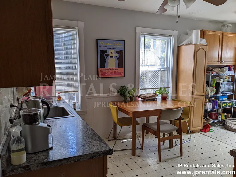 8 Parkton Rd #1 — Photo 11