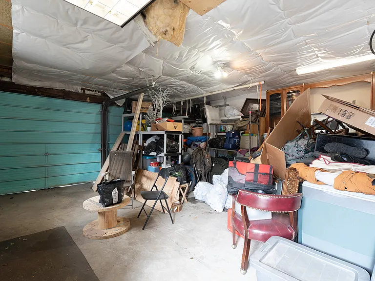 6039 18a St SE — Photo 15
