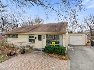 850 Waukegan Rd, Northbrook, IL 60062