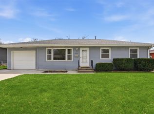 2565 24th Ave, Marion, IA 52302