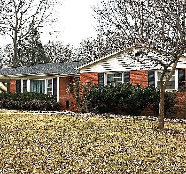 1st image of 3422 Pellinore Pl