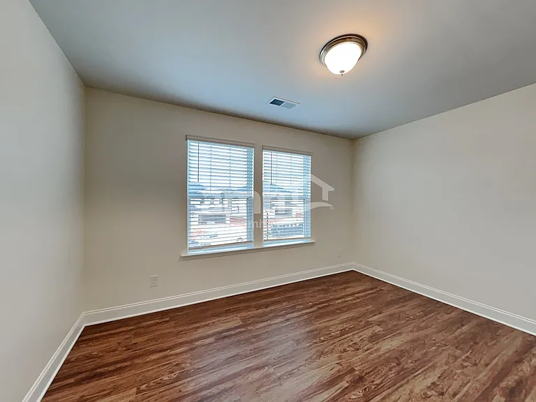 113 Keyser Dr — Photo 17