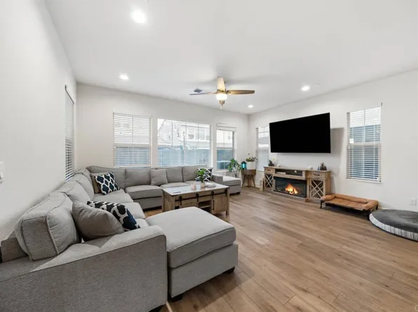 1242 Camino Prado, Chula Vista, CA 91915