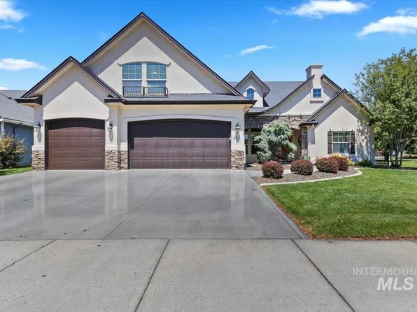 898 W Yosemite Dr, Meridian, ID 83646