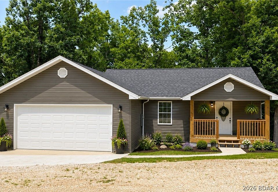1st image of 170 Carol Ann Ct