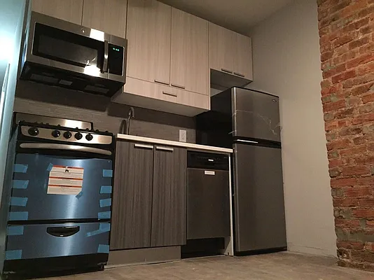 Rented by Brooklive Management/Deergrow Developments LLC | media 6