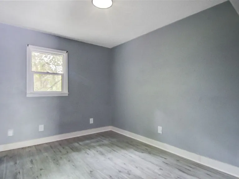2307 S Fraser St — Photo 29