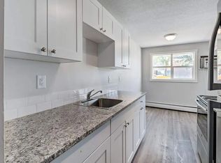 Lockhart Manor, Regina, SK S4N 0T9