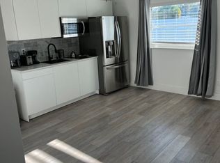 2300 NE 11th Ave, Wilton Manors, FL 33305