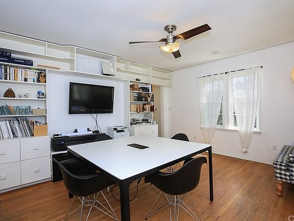 5th image of 10249 Green St