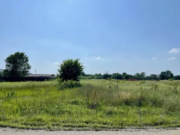 9400 Sunrise Dr, Fort Worth, TX 76134
