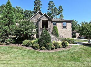 7822 Burning Ridge Dr, Stanley, NC 28164