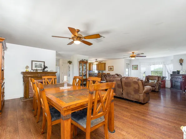 1101 Trowbridge Road, Fort Pierce, FL 34945