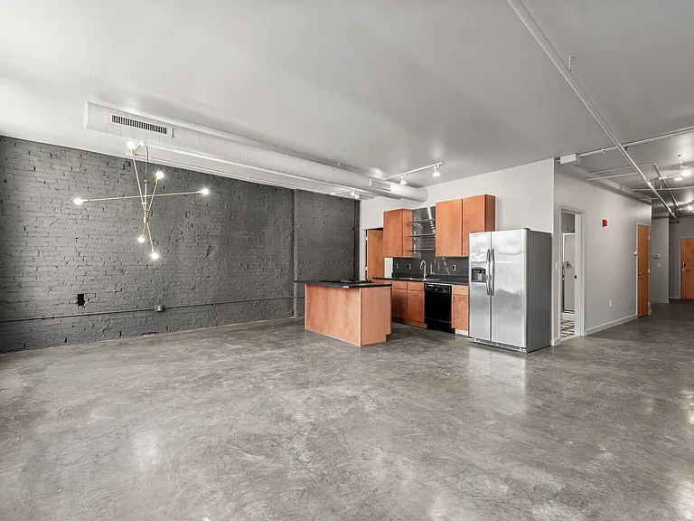 1006 Olive St #602 — Photo 11