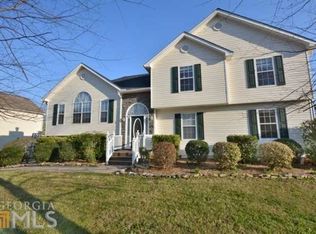 221 Taylors Farm Dr, Canton, GA 30115