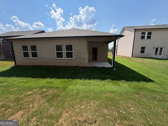 2nd image of 113 Maison Ct