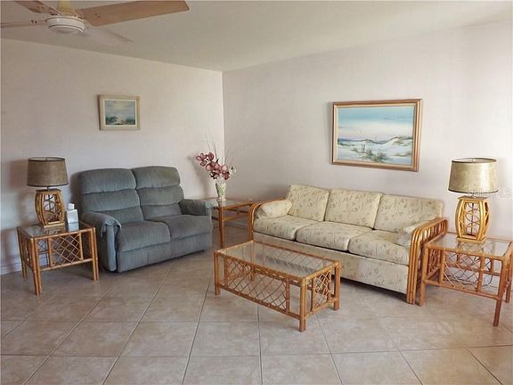 4th image of 206 Andover Pl #85