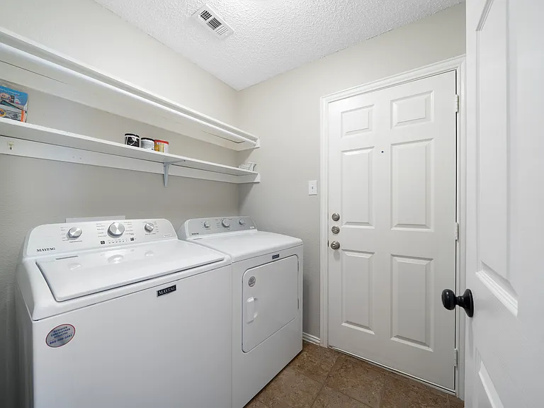 3209 Weeping Willow Ct — Photo 13