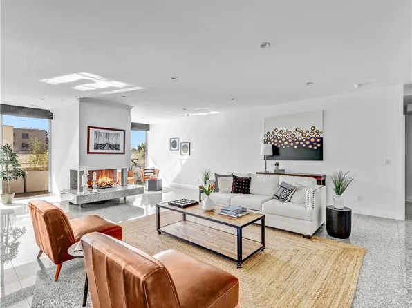 1333 S Beverly Glen Blvd APT 402, Los Angeles, CA 90024