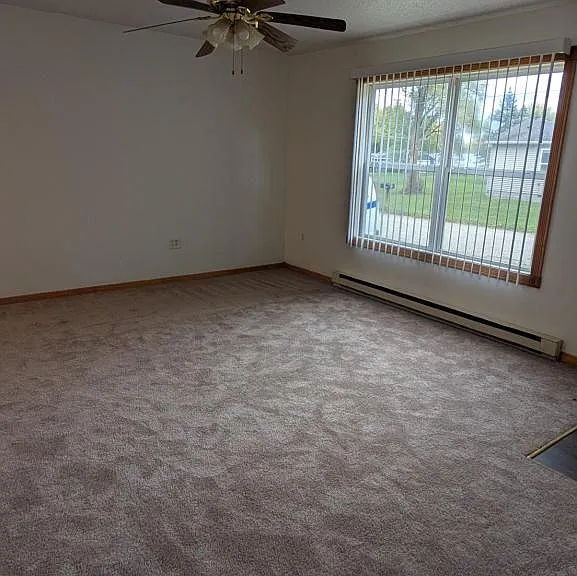 729 Peachtree Pl — Photo 18