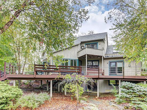 2nd image of 8229 Keeneland Ct