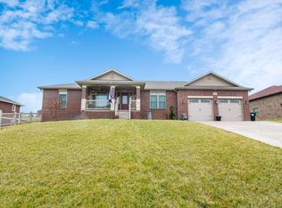 1222 Thayer Rd, Jefferson City, MO 65101