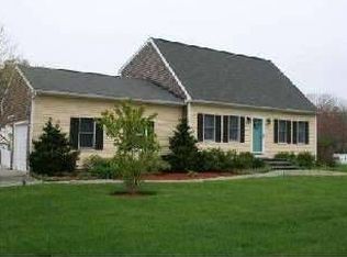 48 Erin Dr, South Kingstown, RI 02879