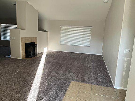 4th image of 12728 Heron Ct