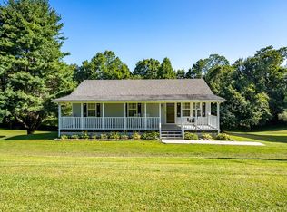 184 Apache Trl, Fancy Gap, VA 24328