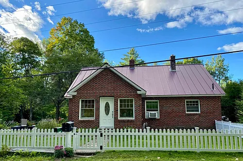 186 Gunn Rd Photo 1