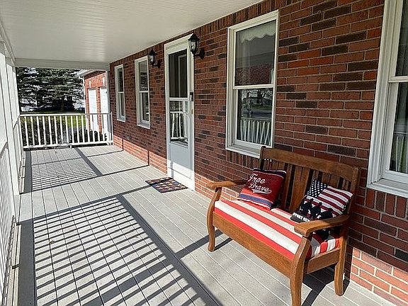 Farmer's porch