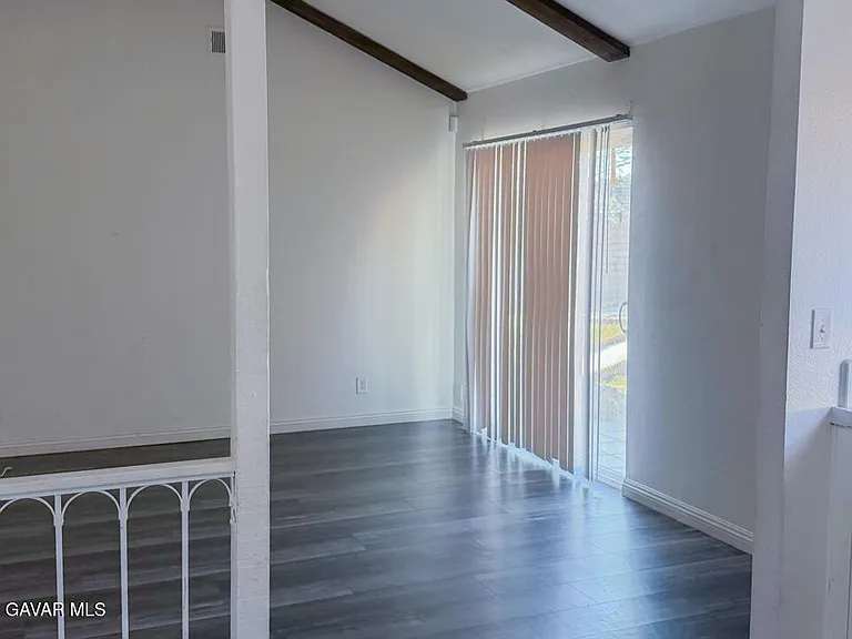 1253 Morven St — Photo 6