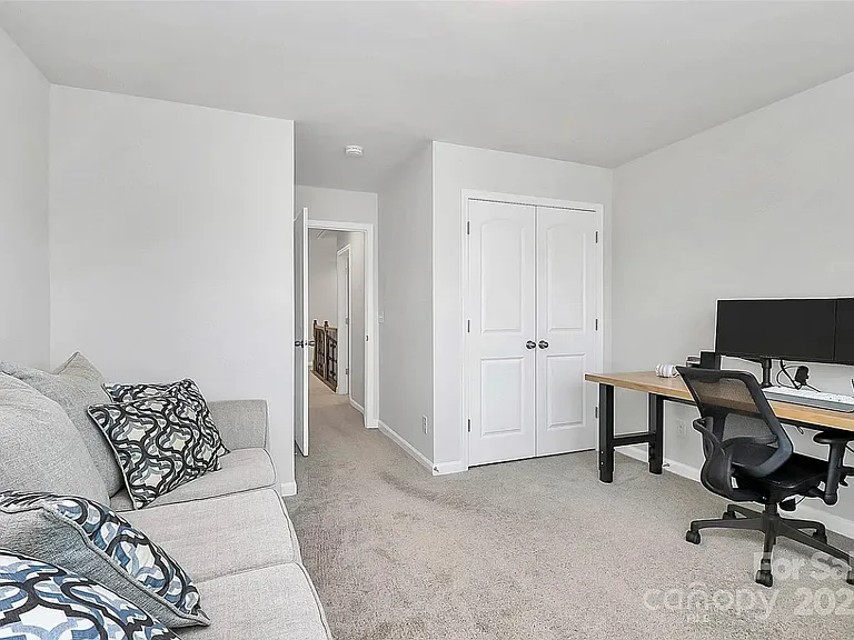 16042 Red Buckeye Ln — Photo 13