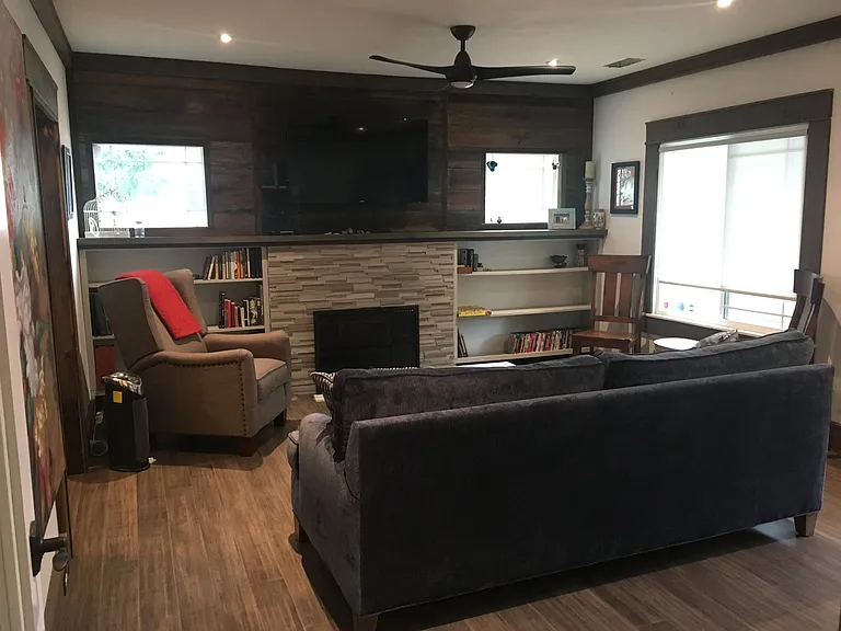 505 W Merle Ct — Photo 13