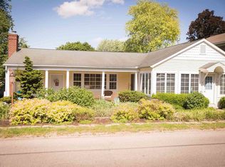 11542 N Ogden Point Rd, Syracuse, IN 46567