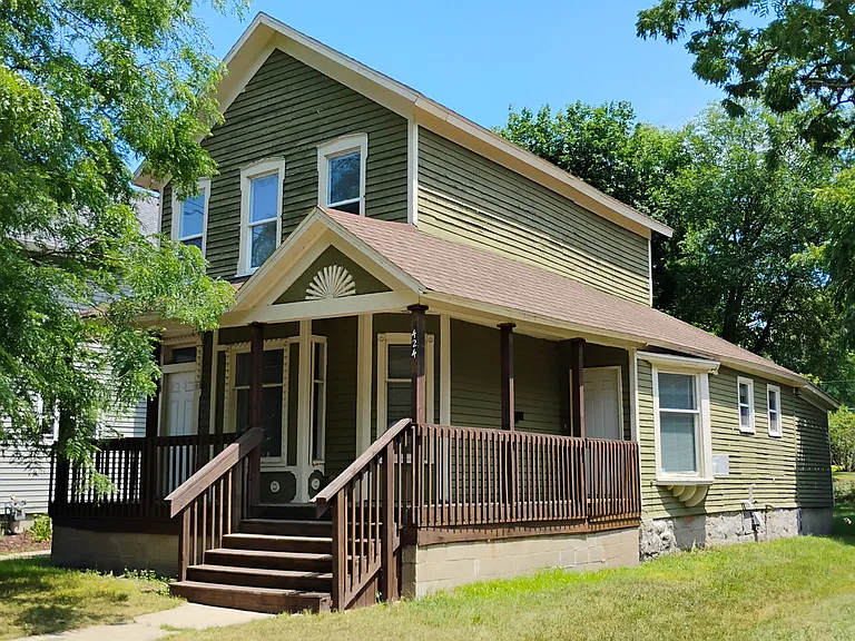 424 Charles Ave SE — Photo 12