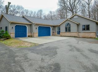 5732 S 6th St, Kalamazoo, MI 49009