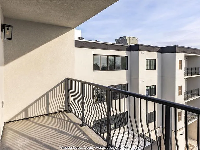 3817 Howard Ave #422 — Photo 16