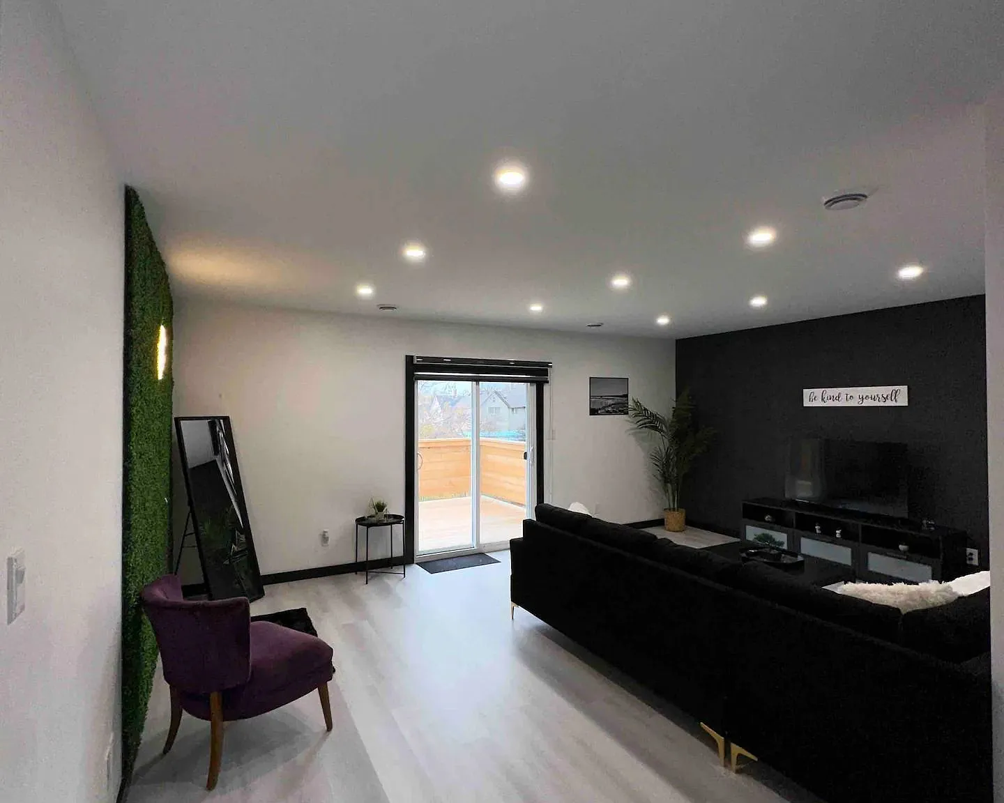 3 bed, $2,199 — Photo 3