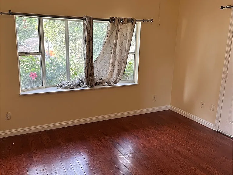 19259 Kenya St — Photo 26