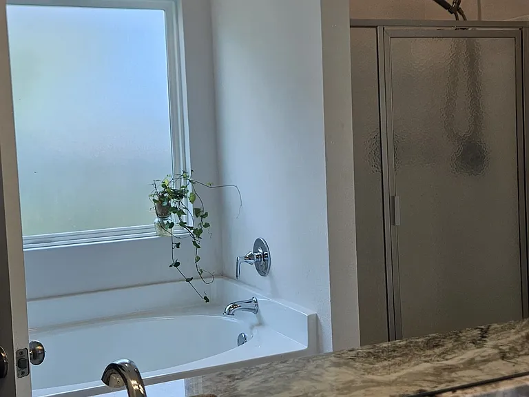 12514 Windsor Dr — Photo 11