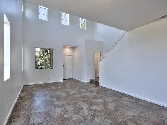 5th image of 9 Monterey Vista Ct