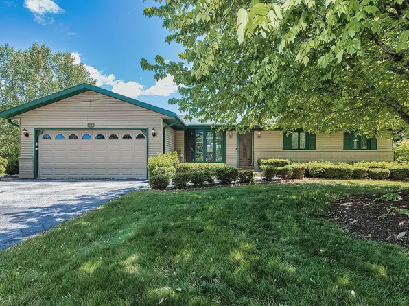 506 Torrey Pines DRIVE, Twin Lakes, WI 53181
