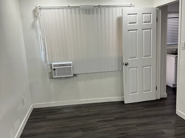1136 S Ditman Ave — Photo 8