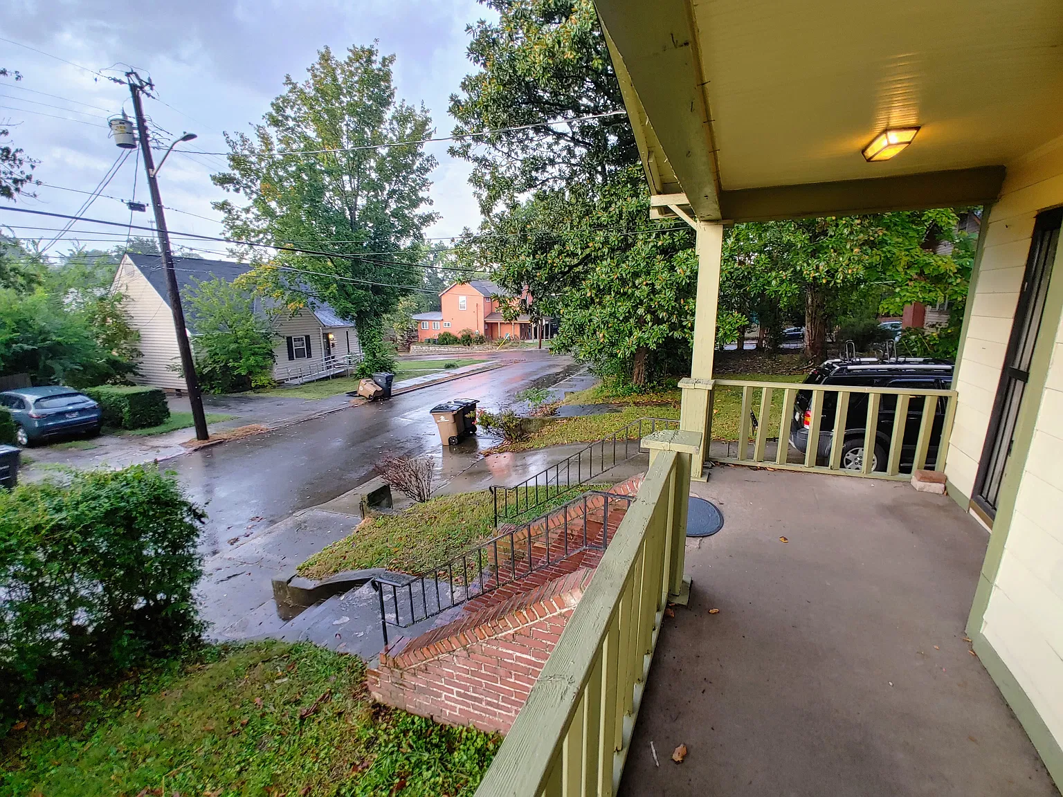 3 bed, 1.5 bath, 757 sqft, $1,750 — Photo 2