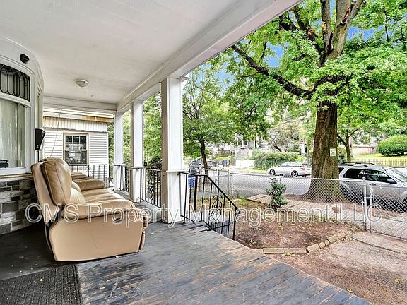 3rd image of 32-34 Farley Ave #3