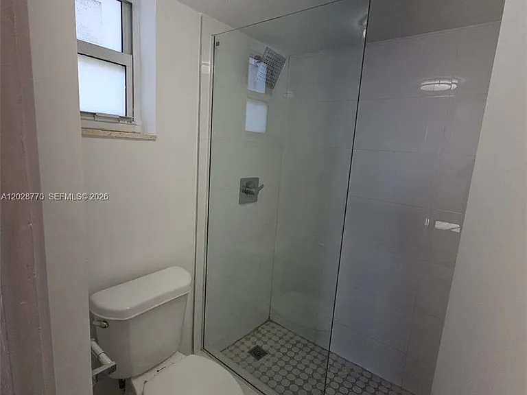 8101 Crespi Blvd #304 — Photo 11