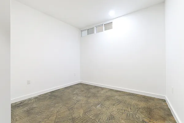 Rented by Brick&Mortar | media 25